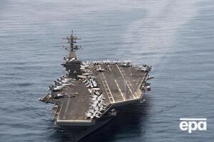 Капітан авіаносця вимагає евакуювати екіпаж