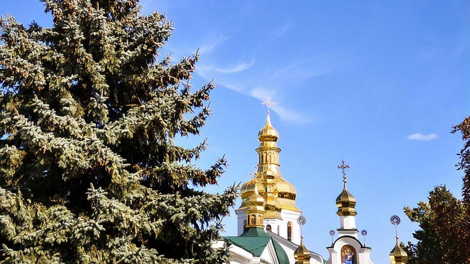 Великодню службу планують провести в церковному дворику Лаври з дотриманням усіх передбачених карантином норм