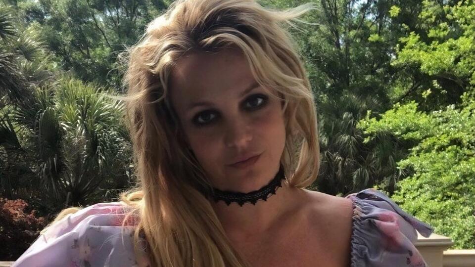 Спірс: Найпростіша з наук – найкраща, а моя – просто схиляти коліна в молитві!