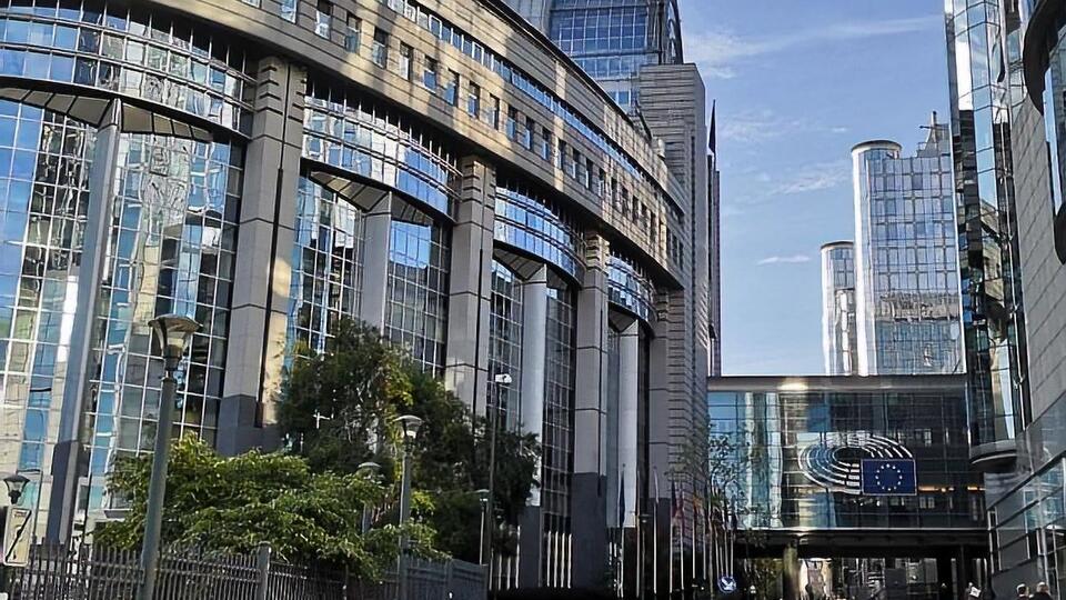 У будівлі Європарламенту поселять безхатьків
