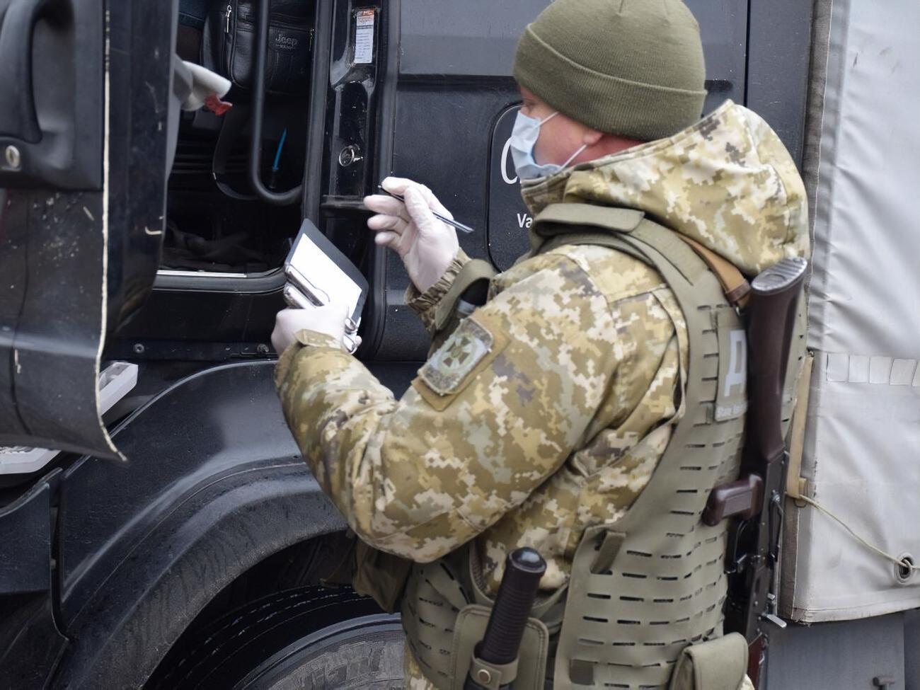 Із 13-го до 20 березня в Україну в'їхало 435 200 громадян