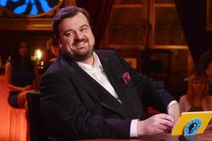 Уткін: тобто я за свій рахунок, власне, сиджу вдома, сам себе замкнув, за квартиру плачу всі податки – це що? Те, заради чого я віддавав податки кожен місяць років 30?