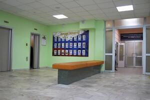 Сотрудники поликлиники проходят тестирование