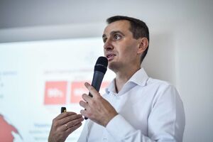 Ляшко: Надеюсь, вакцина от COVID-19 и препараты для его лечения все же будут найдены