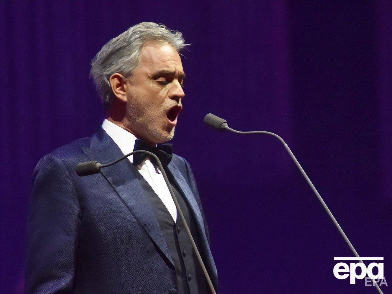 Миланский собор, где сегодня выступает Бочелли, закрыт для посетителей с начала марта из-за эпидемии коронавируса