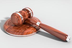 Прокуратура выясняет, утаил ли медработник информацию об инфицировании коронавирусом