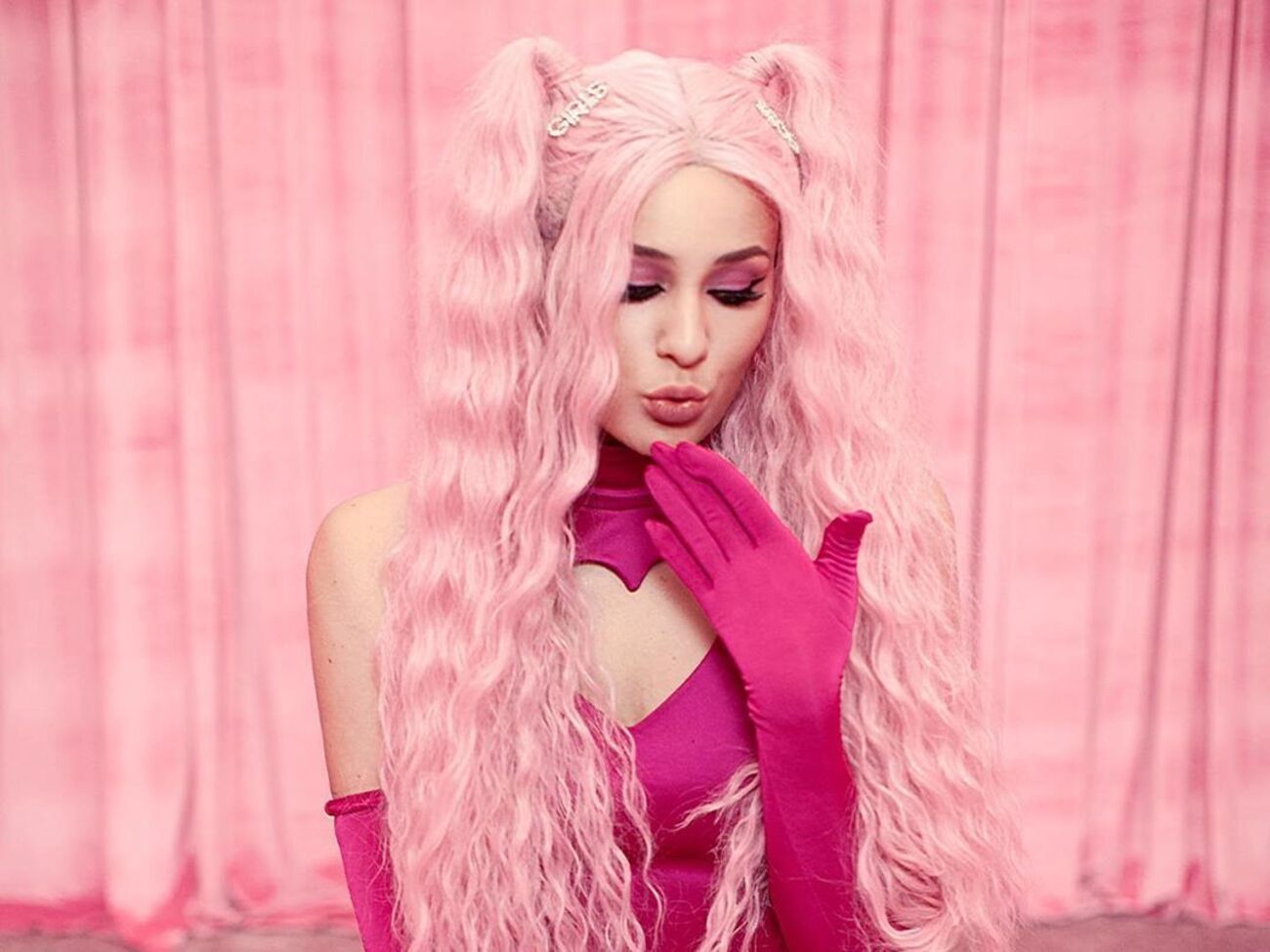 В альбоме Fatality пять песен