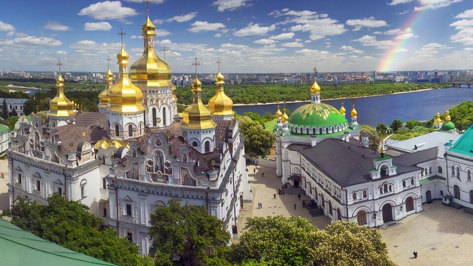 В марте митрополит Лавры Павел не хотел закрывать ее на карантин
