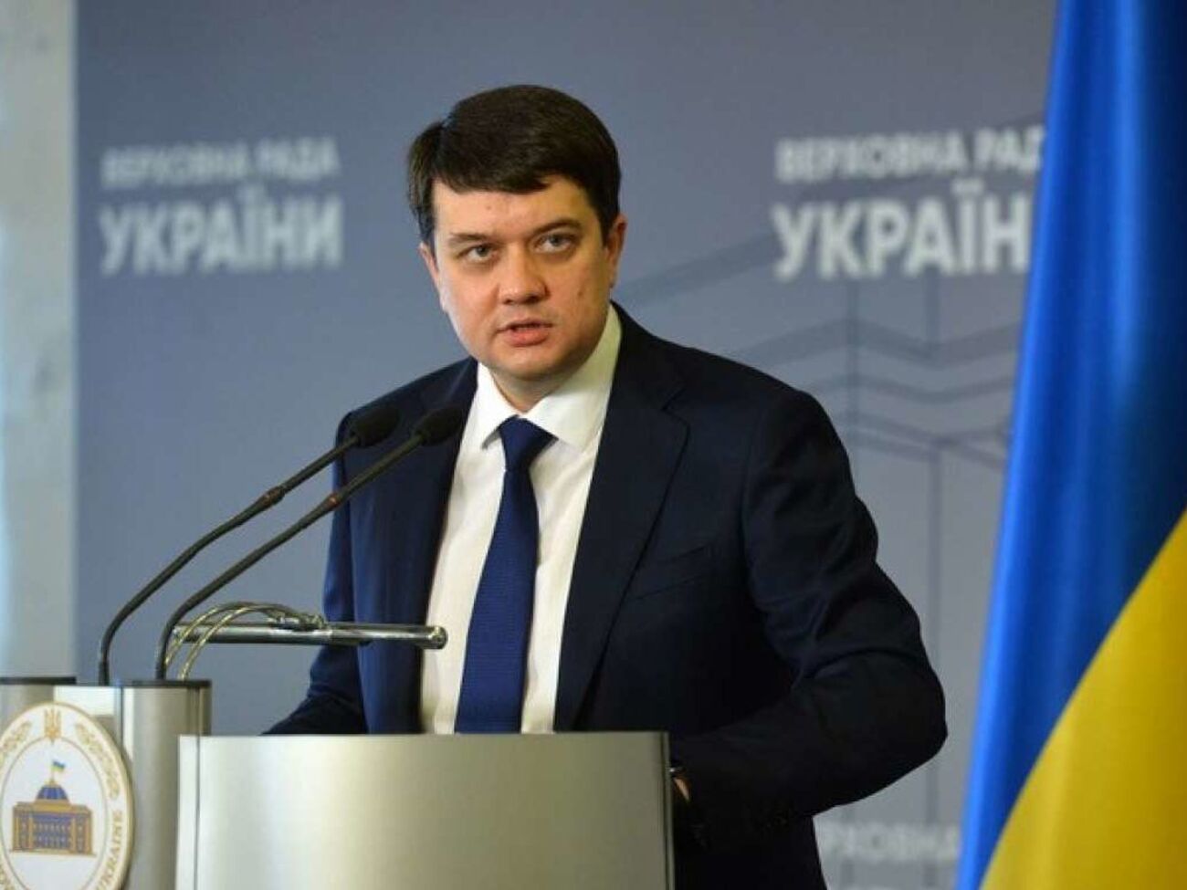 Разумков:&nbsp;Количество заболевших не увеличилось, наоборот, некоторые народные депутаты уже выздоровели