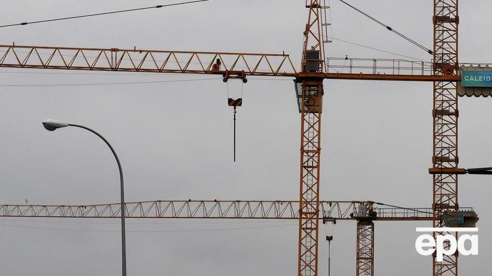 В Испании разрешили разморозить стройки