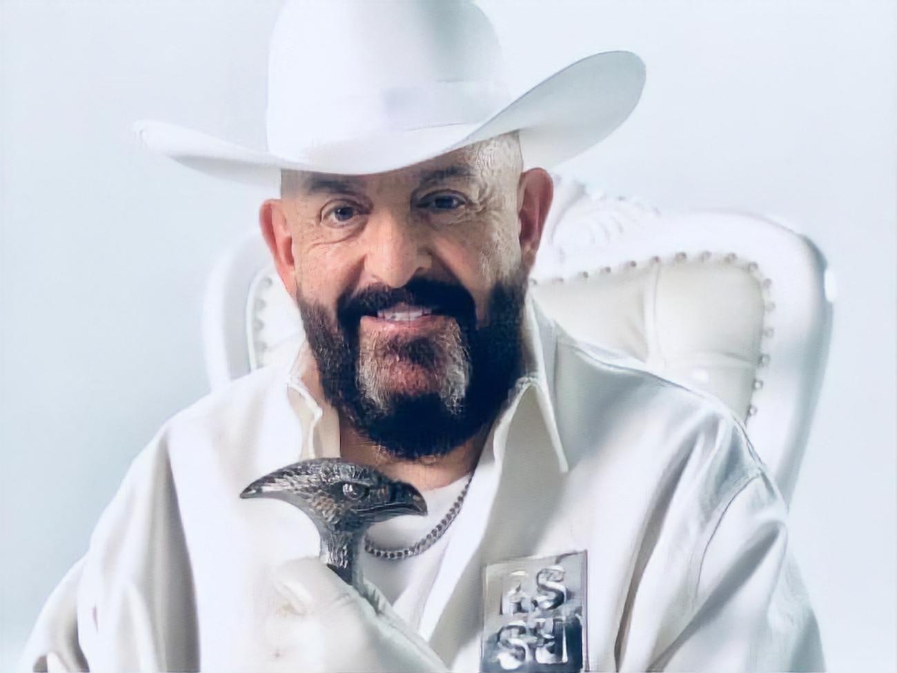 Шуфутинський уперше виконав пісню "Третье сентября" 1993 року