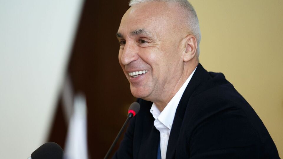 Олександр Ярославський закликав не припиняти фінансування будівництва аеродрому