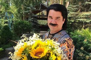 Зібров: Досить дієт, досить обмежень: їжте, співайте, радійте та любіть себе такими, якими ви є