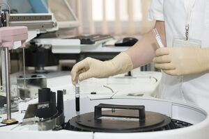 В Украине коронавирус подтвержден у 3372 человек, из них 119 человек уже выздоровели, а 98 скончались