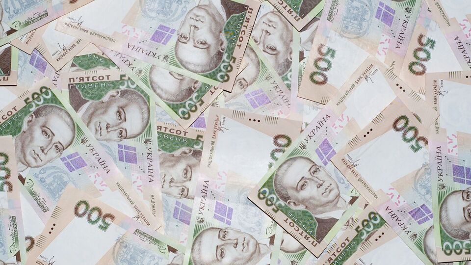 В Україні, за даними державної податкової служби, – 1,8 тис. мільйонерів