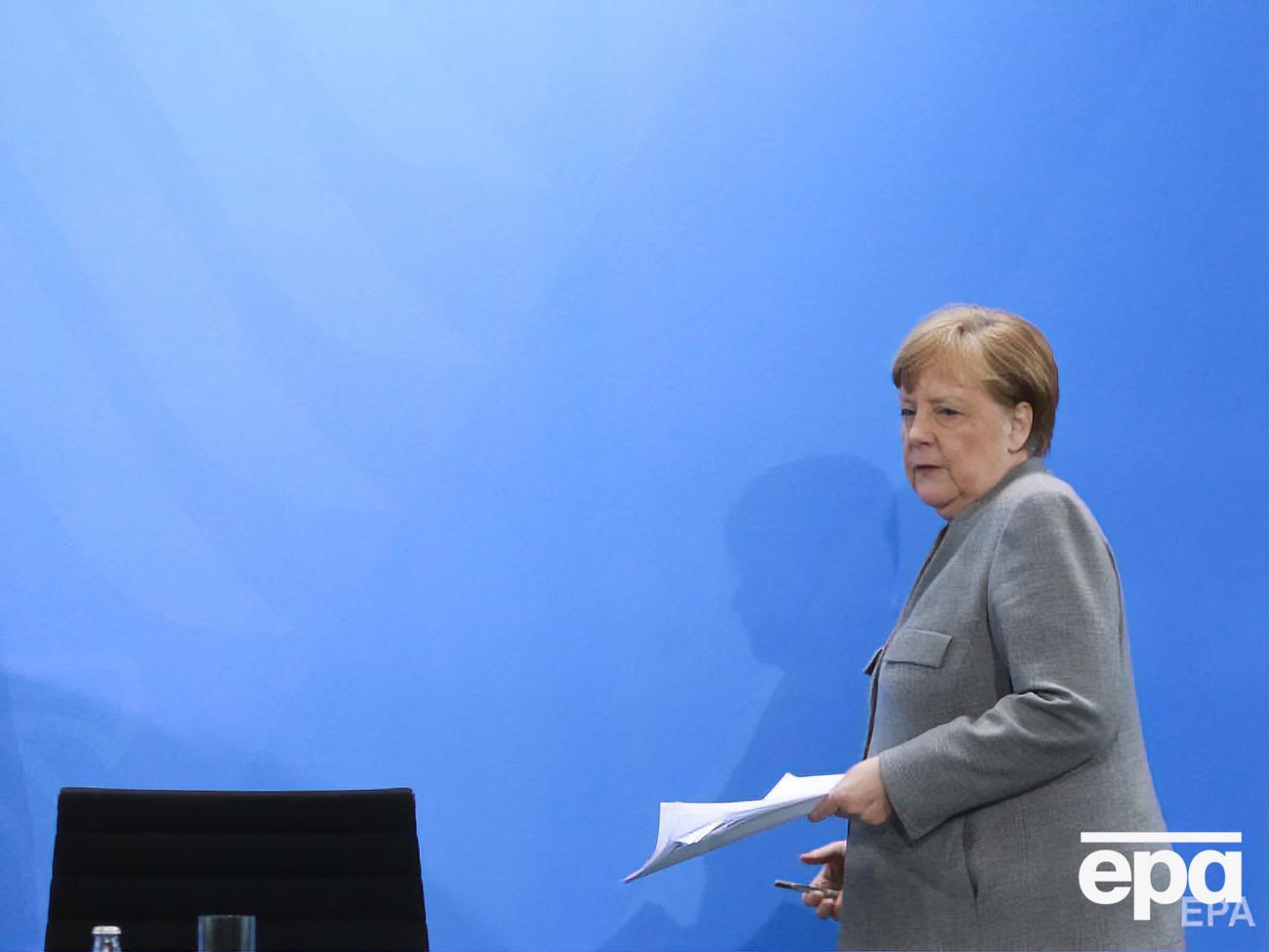 Меркель оголосила про плани щодо виходу з карантину