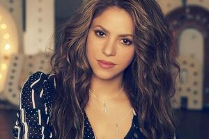 Шакіра виховує двох синів – семирічного Мілана і п'ятирічного Сашу