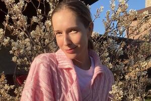 Осадчая: Радуюсь, когда в жизни есть то, что никогда с тобой не случалось. Так вот с фотосессией онлайн