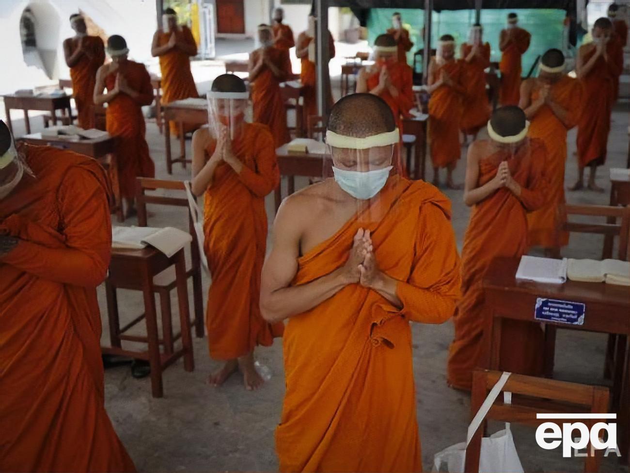 Спалах коронавірусної інфекції COVID-19 виник у грудні 2019 року в Китаї