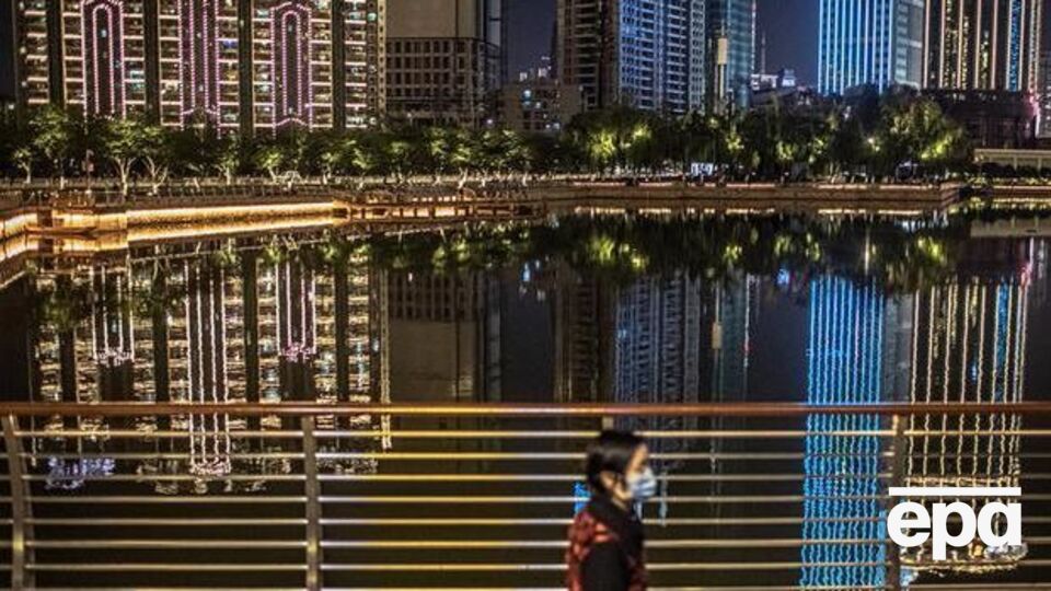 В Ухані кажуть, що деякі хворі помирали вдома