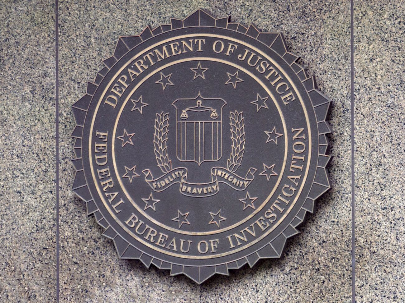 В ФБР не назвали страны, которые стоят за кибератаками на американские исследовательские центры