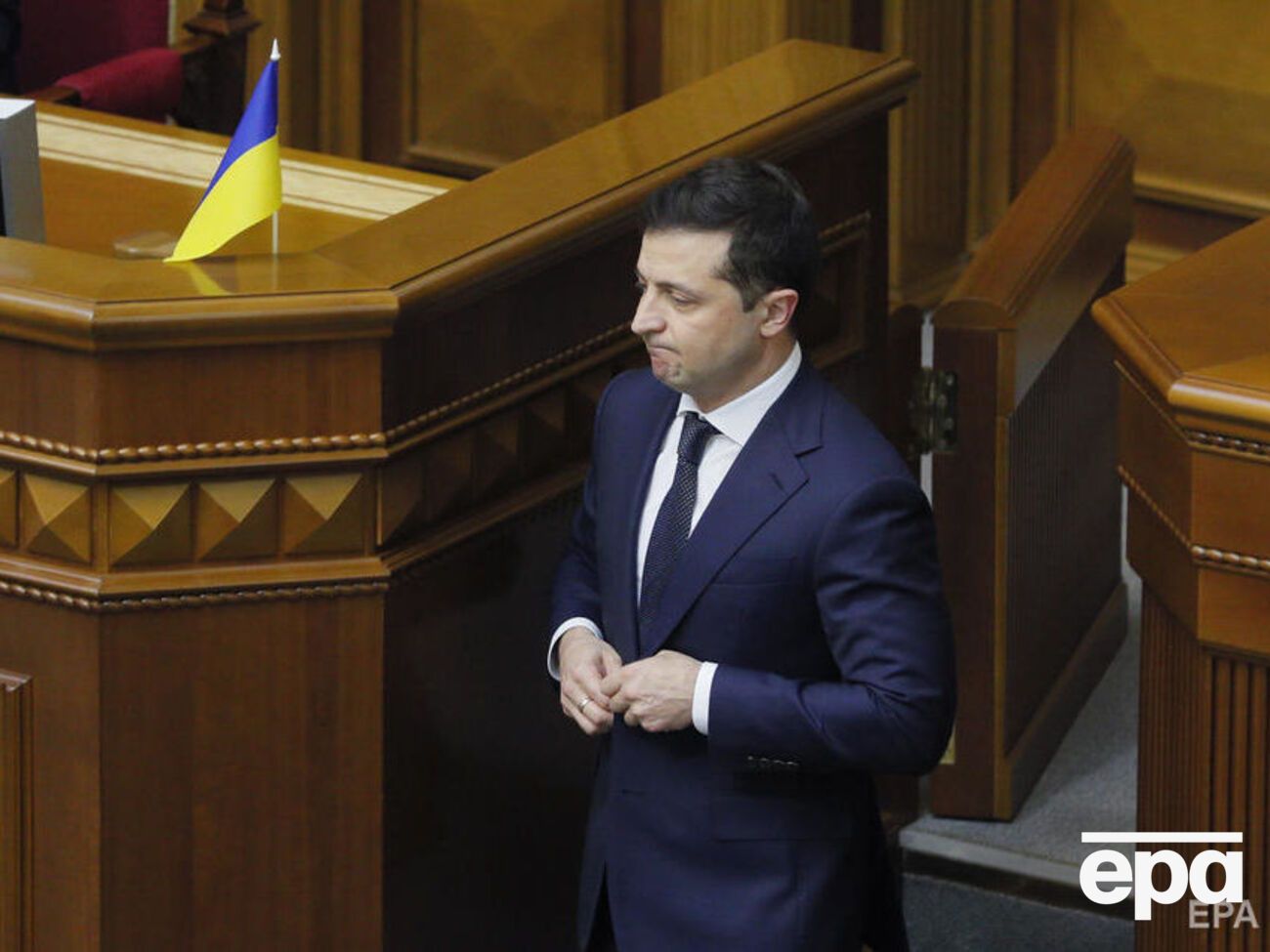 Трухин: Парламент трудится в штатном режиме, президент ходит на работу, а не скрывается где-то в бункере от коронавируса
