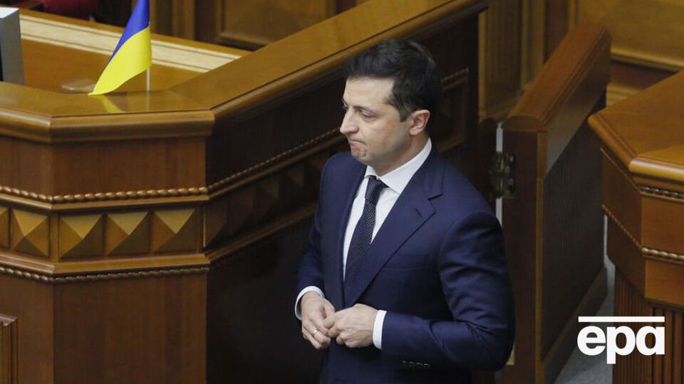Трухін: Парламент працює у штатному режимі, президент ходить на роботу, а не ховається десь у бункері від коронавірусу
