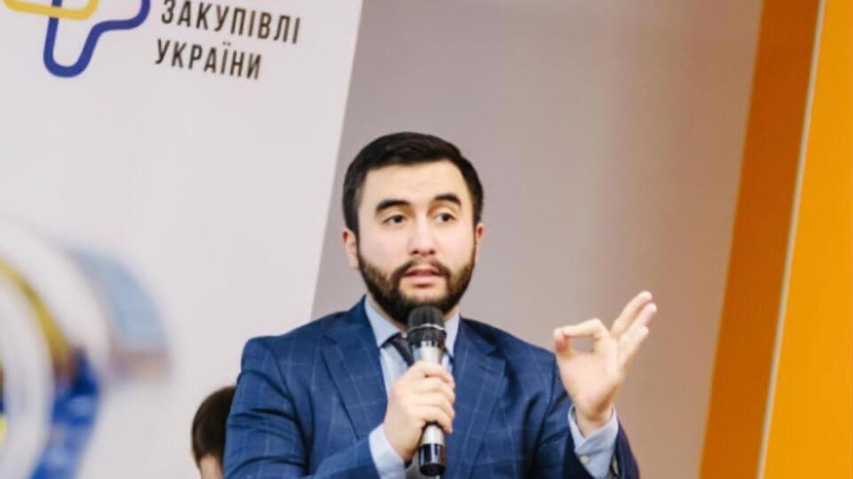 Директор ДП Арсен Жумаділов заявляв, що МОЗ блокує закупівлі, міністр після цієї заяви доручив розпочати службове розслідування