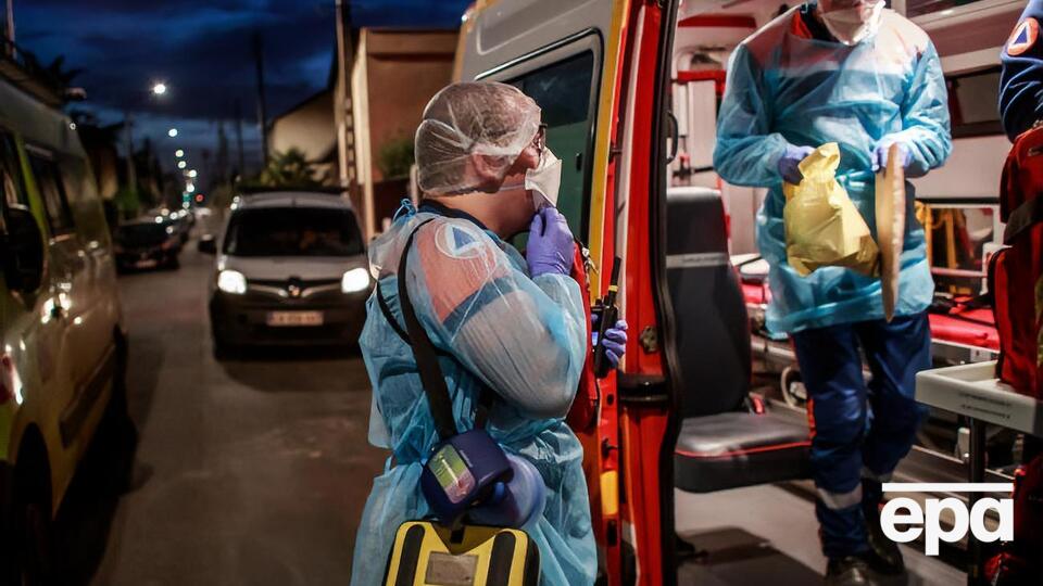 Во Франции госпитализировано 31 190 инфицированных COVID-19