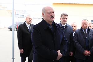 21 марта Лукашенко выступил против возвращения в страну граждан, выехавших после предупреждения о пандемии коронавируса