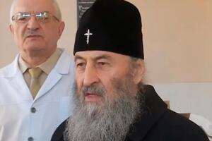 В УПЦ МП сказали, что Онуфрий находится в своей резиденции
