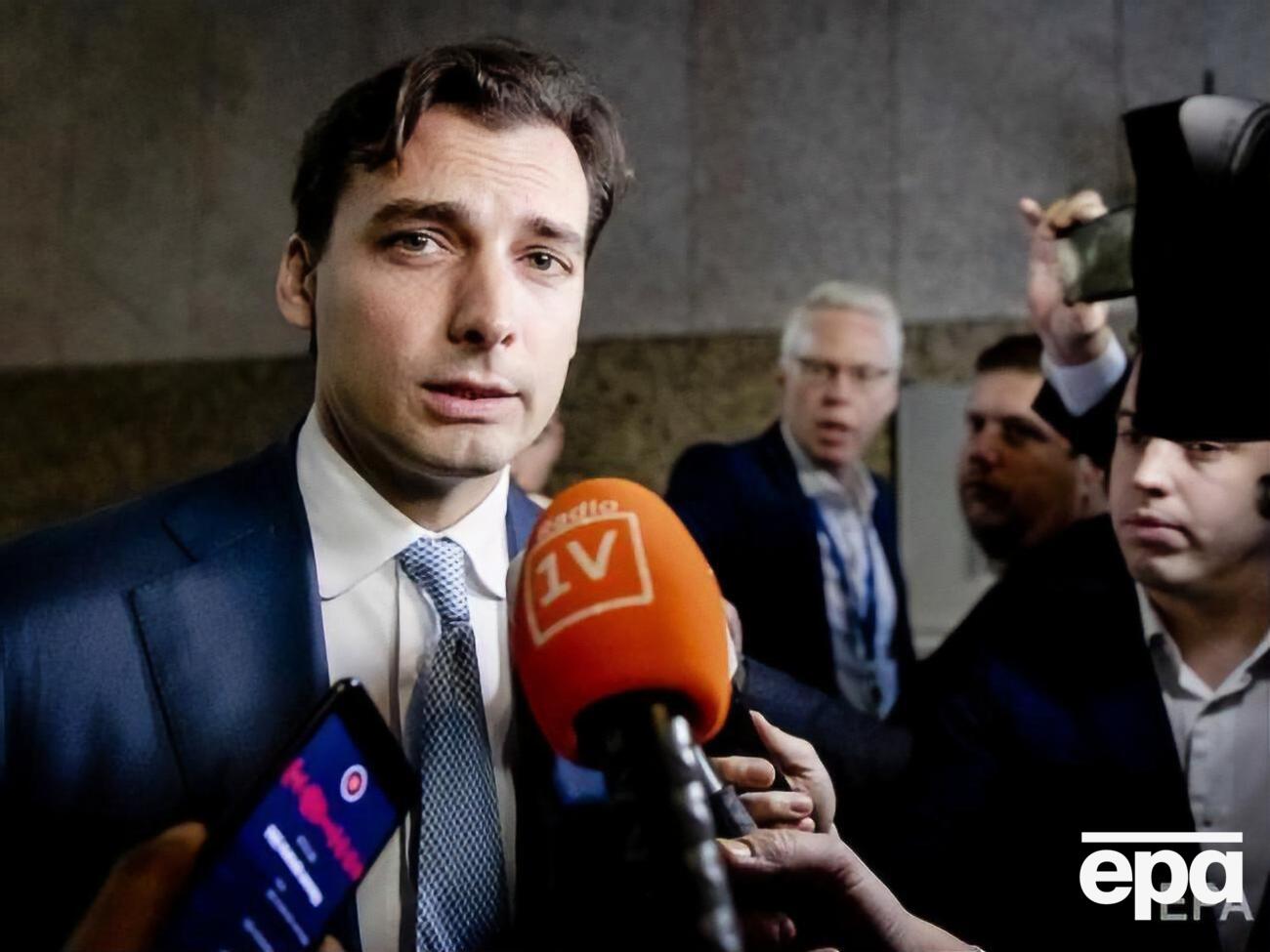 Боде называл Корнилова "россиянином, работающим на Путина". При этом журналистам он заявил, что не знал о связях Корнилова с Кремлем