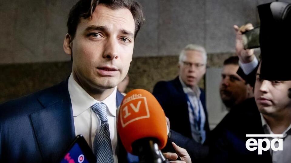 Боде называл Корнилова "россиянином, работающим на Путина". При этом журналистам он заявил, что не знал о связях Корнилова с Кремлем
