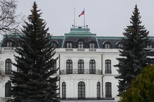 У посольстві РФ назвали ситуацію технічною