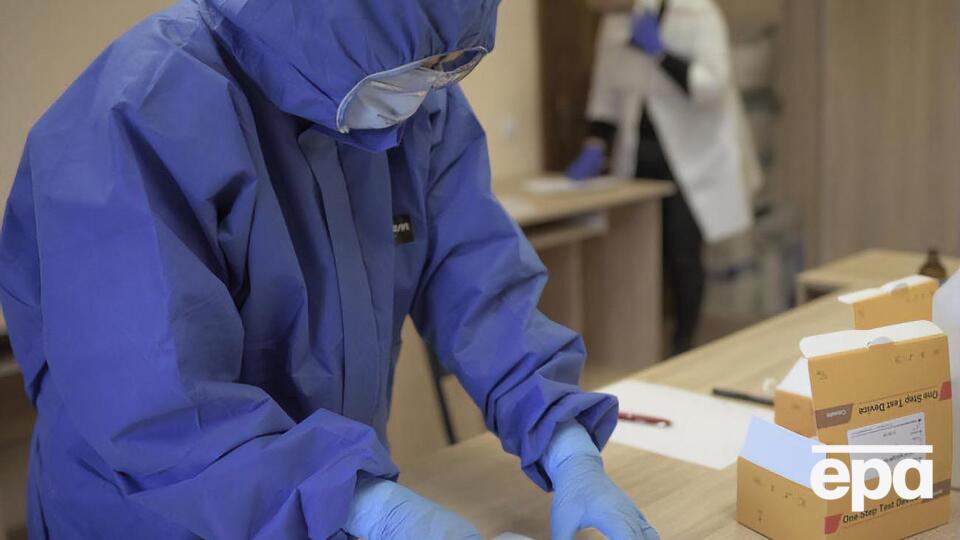 Від початку року в Україні лабораторії перевірили 3834 проби на коронавірус