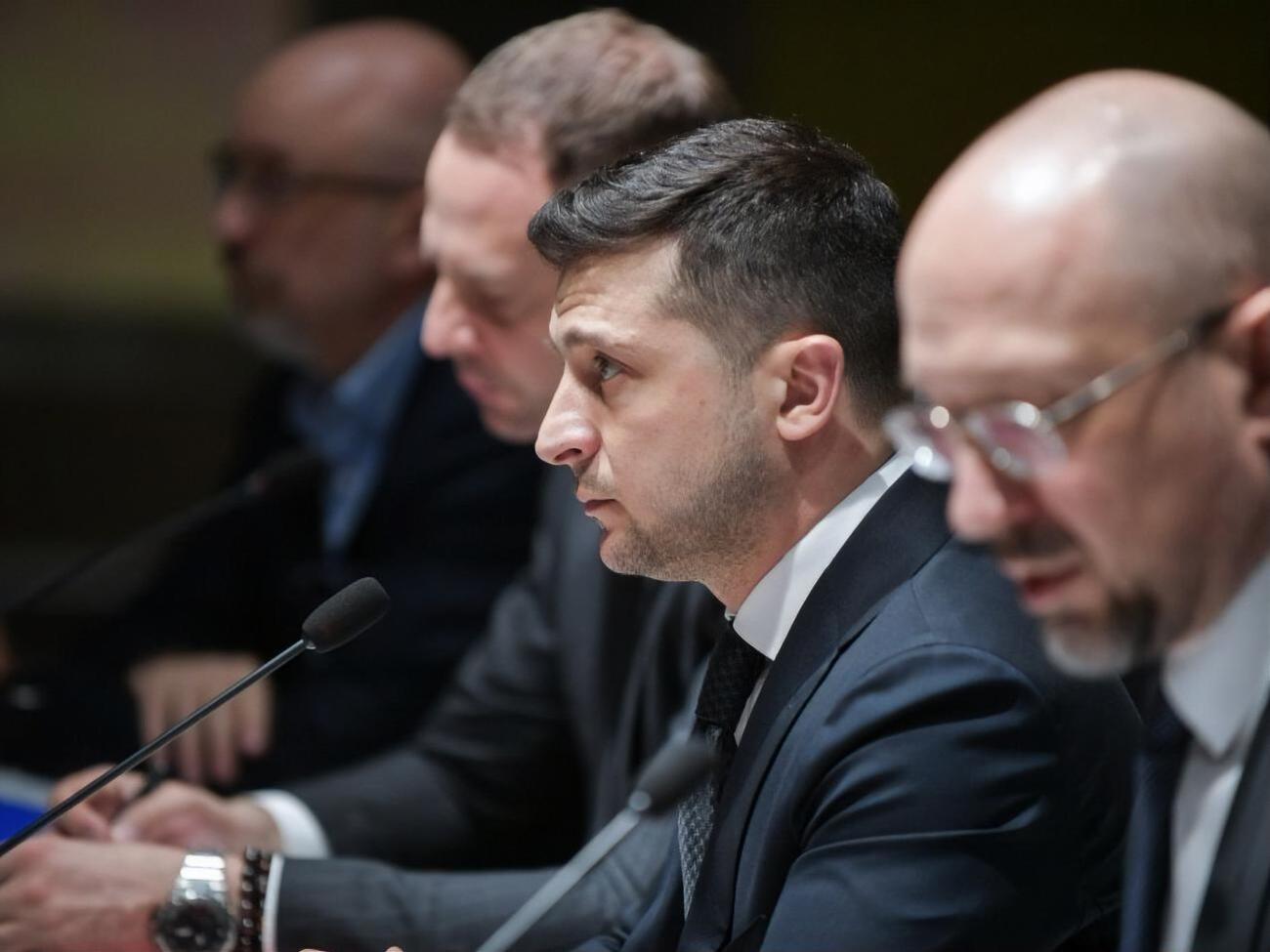 Зеленський порадив нардепам "Слуги народу" почекати результатів роботи правоохоронців у справі Єрмака, розповіла Янченко