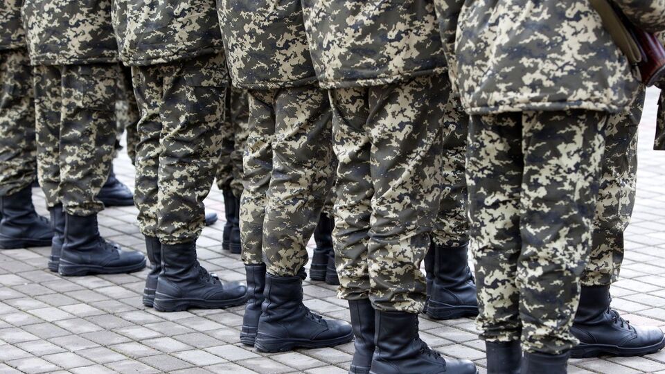 Новые случаи инфицирования коронавируса среди военных зафиксировали в Житомирской области