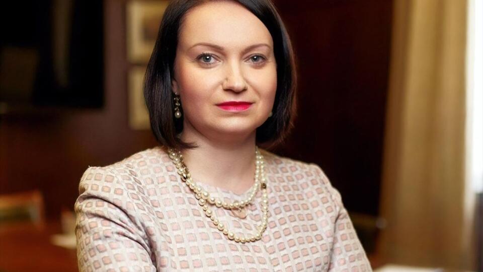 Шаталова: Защитные костюмы для медиков распределят по всей Украине