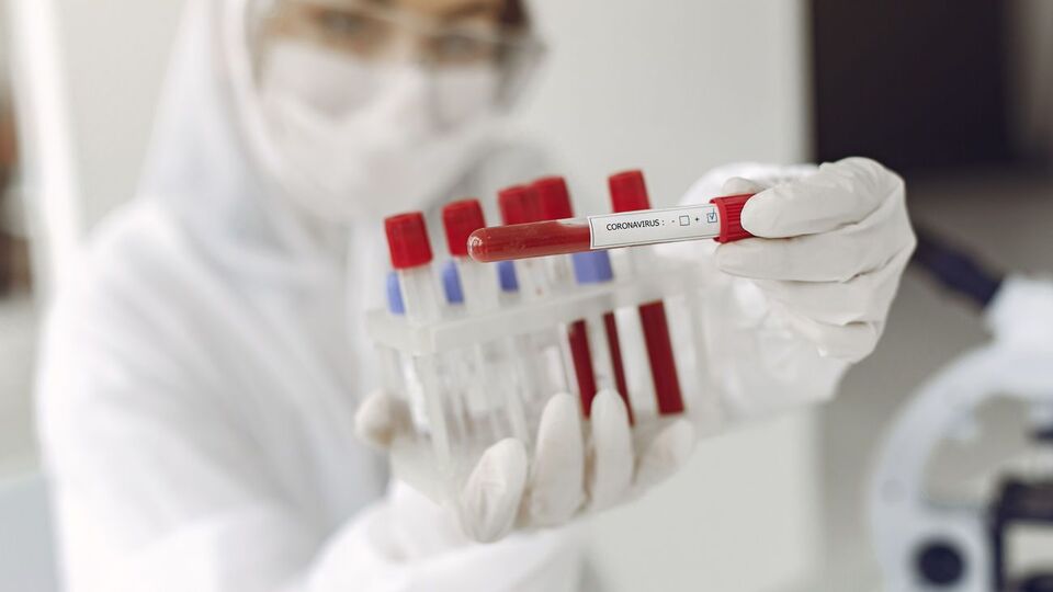 Найбільша кількість хворих на COVID-19 – у Чернівецькій області