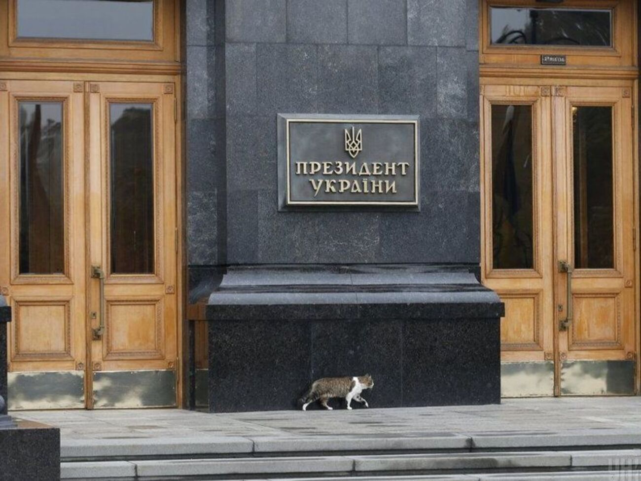 У виданні зазначають, що джерела в Офісі президента цієї інформації не підтвердили