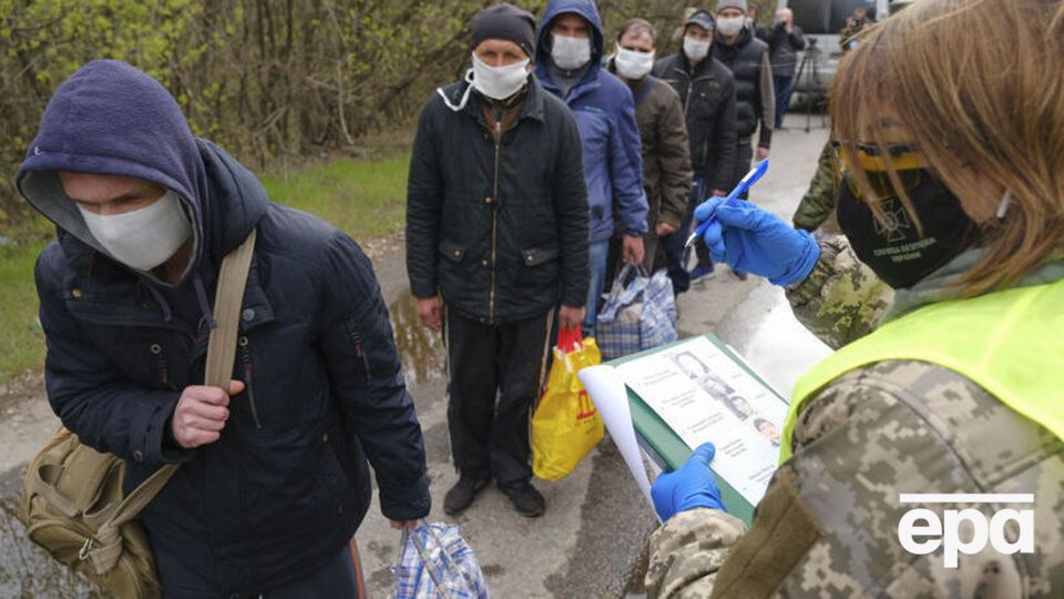 Після закінчення 14-денного терміну обсервації українцям іще раз зроблять ПЛР-тести