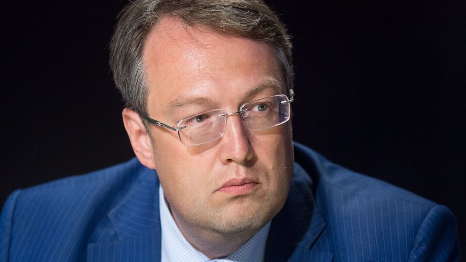 Геращенко: Квартирные кражи уменьшились, потому что люди сидят дома и пустых квартир практически нет