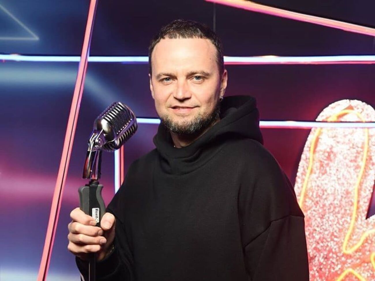 Квінта написав музику на слова пісні "Пьяное солнце"