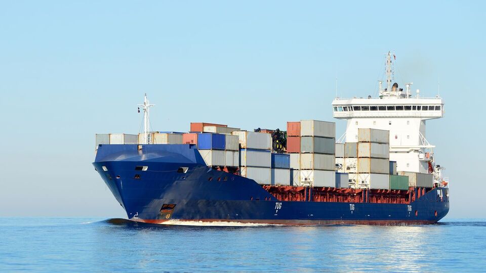 Судно, на которое напали пираты, ходит под флагом Португалии