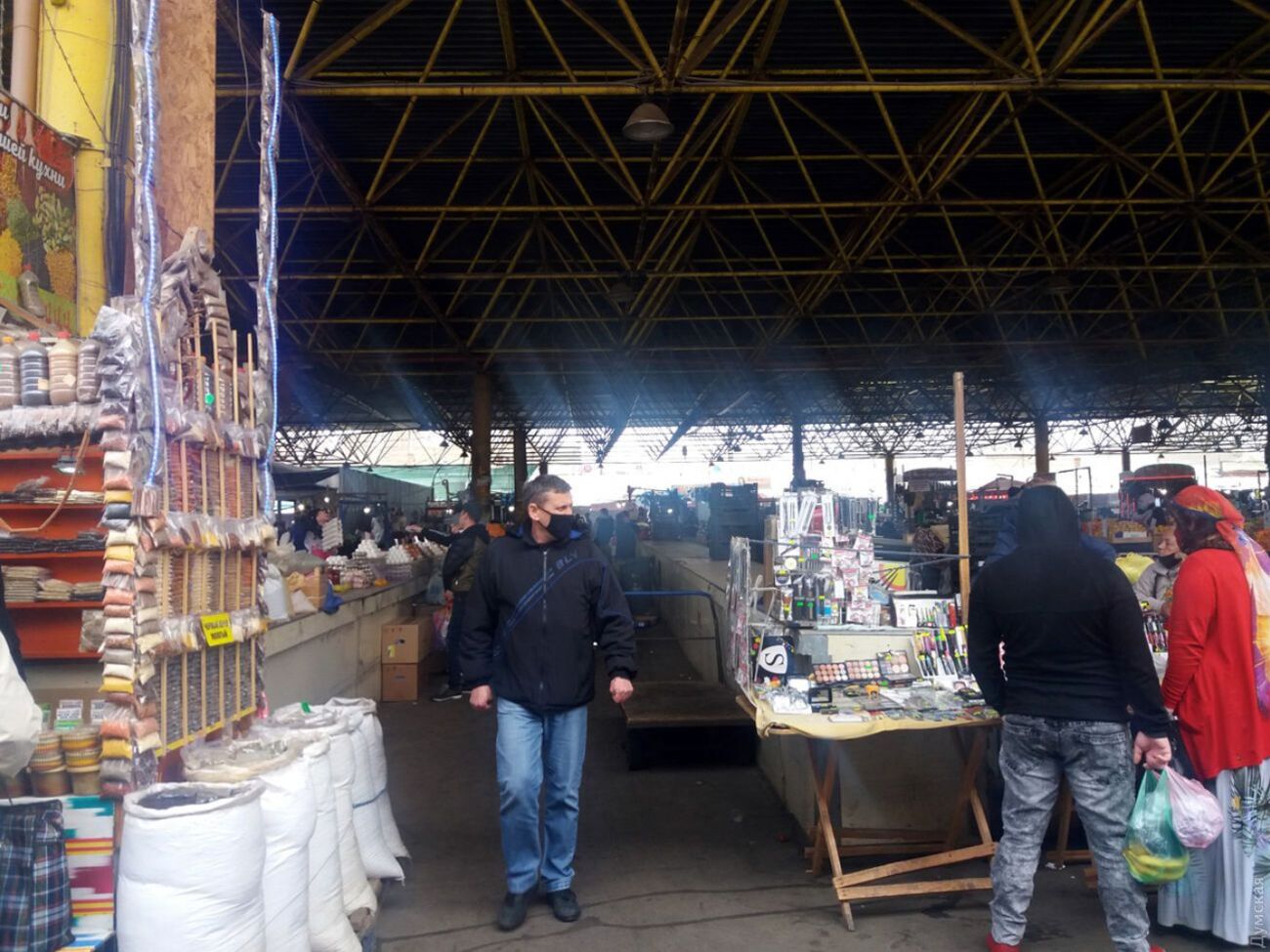 Одеський ринок "Привоз" не закривали на час карантину в Україні