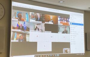 Судя по распространенным фото, Россия не участвовала в переговорах