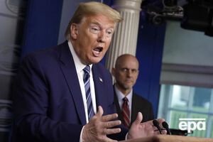 Трамп сказал, что хочет защитить американский рынок труда от наплыва иностранных рабочих