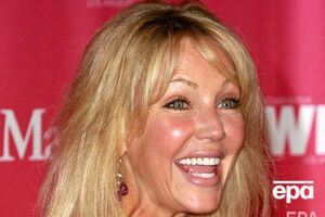 Локлір двічі намагалася вчинити самогубство