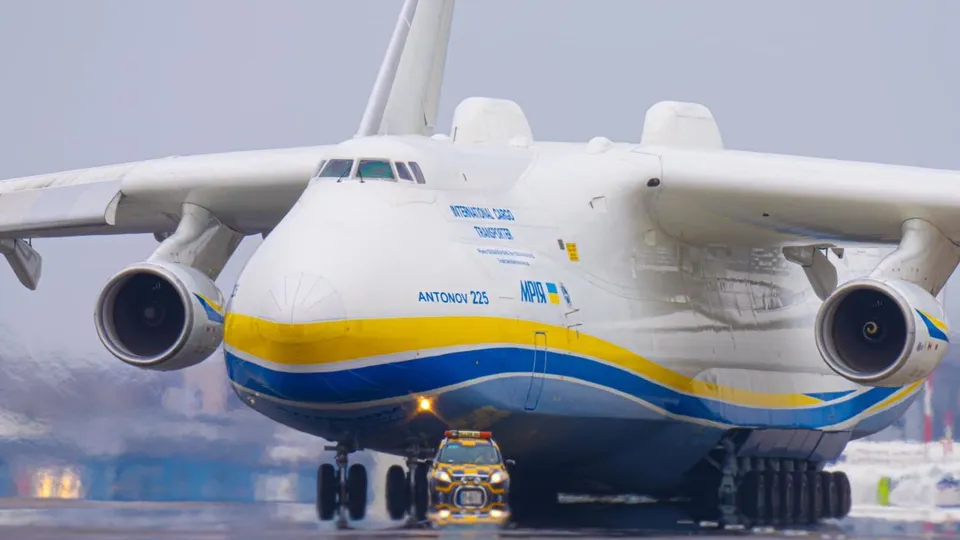 Украинский самолет уже вылетел из китайского аэропорта Тянцзинь
