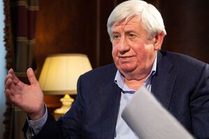 Шокин заявил, что после окончания вуза работал только в прокуратуре